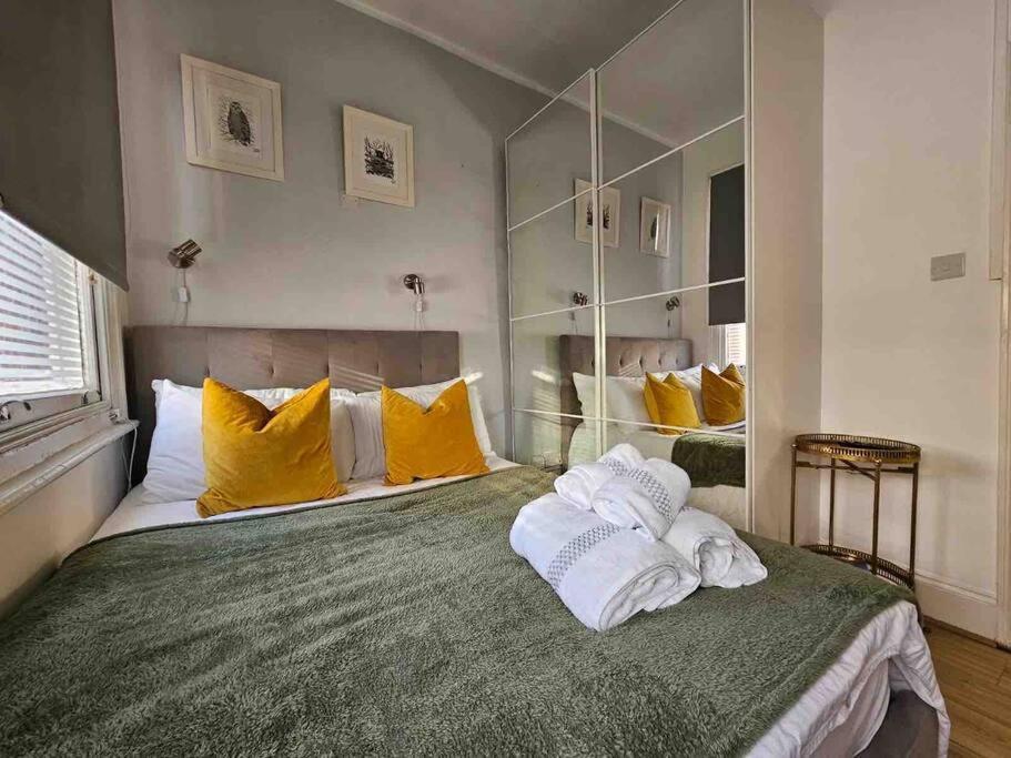 Beautiful And Spacious Flat London Exteriör bild